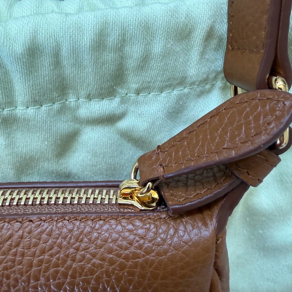 Burberry Tan Leather Shoulder Bag - Picture 8 of 9